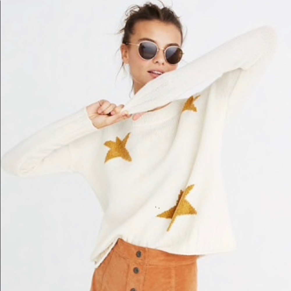 Star Detail Wool Sweater